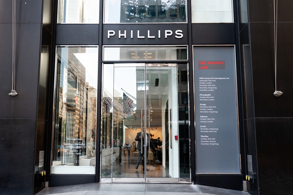 El exterior de la casa de subastas de Philips en Nueva York