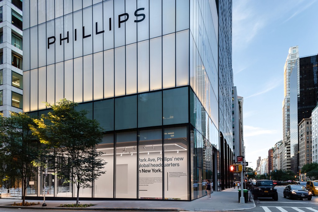 Phillips, de propiedad rusa, responde a la llamada de boicot con una donación ucraniana